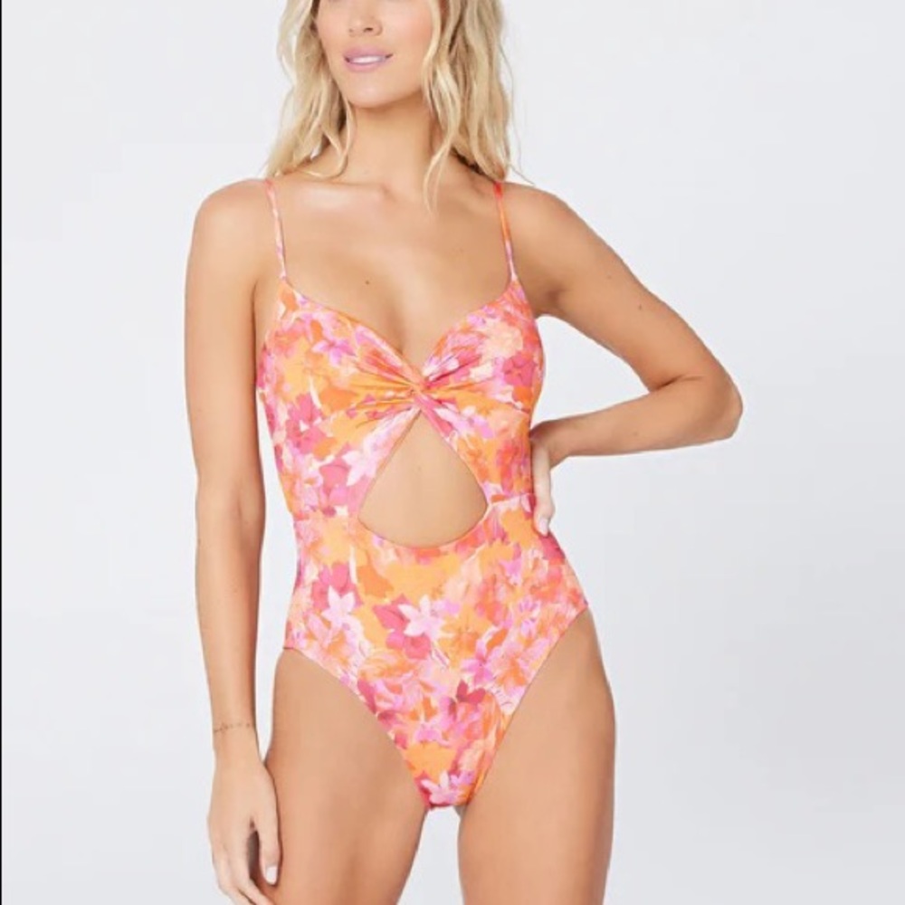 NWT L*SPACE Kyslee One Piece Swimsuit sz 4